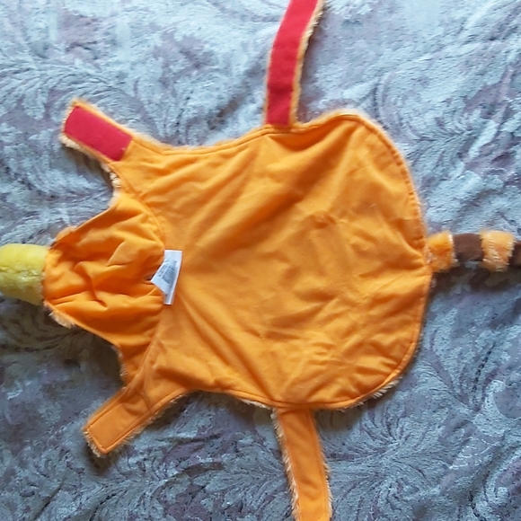 NEW!! Disney Tigger costume - Picture 4 of 7